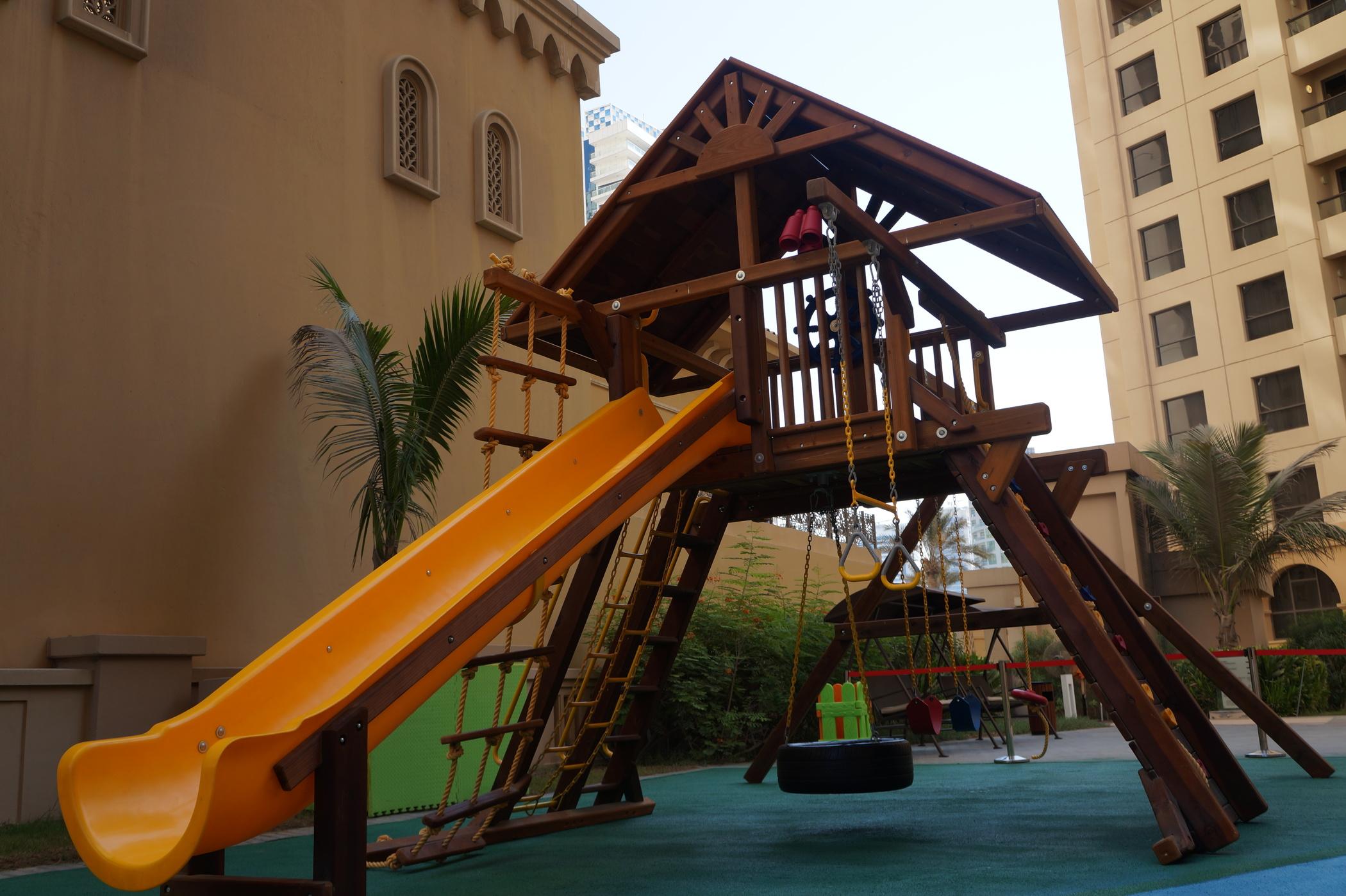 Отель Moevenpick Jumeirah 5*