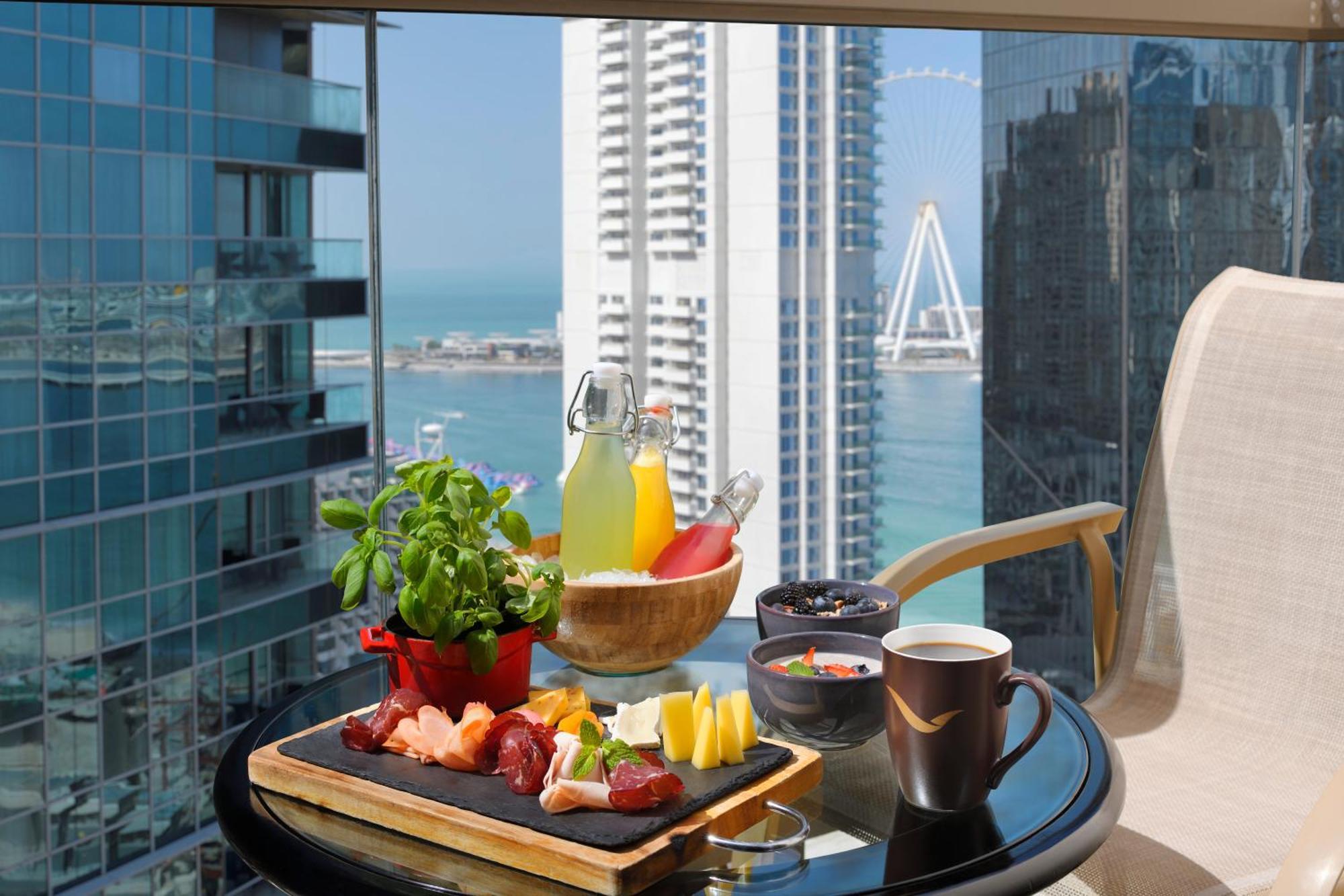 Moevenpick Jumeirah Отель Дубай