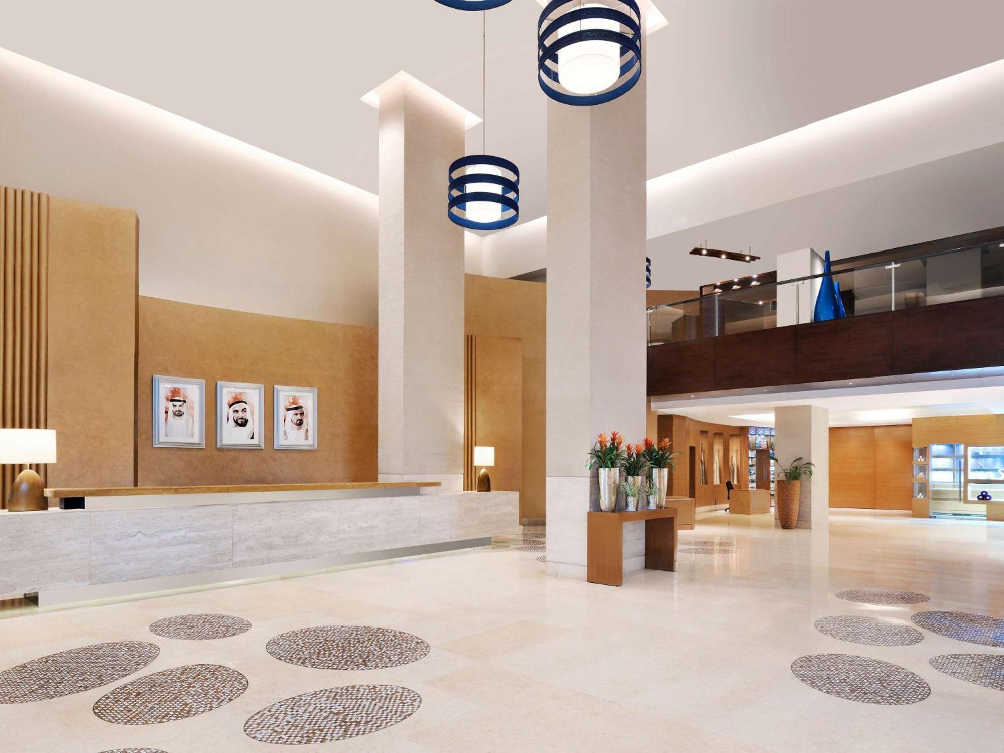 Moevenpick Jumeirah Отель Дубай
